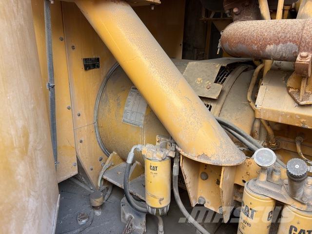 CAT 900F Diesel Generators