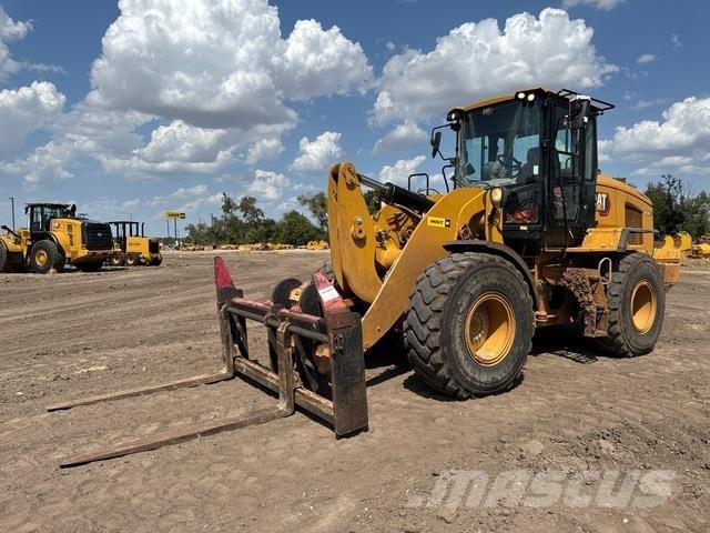 CAT 930M Wheel loaders