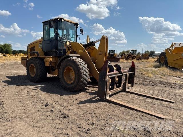 CAT 930M Wheel loaders