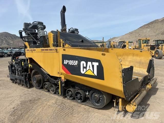 CAT AP1055F Asphalt pavers