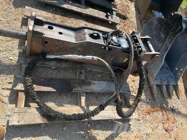 CAT B8 Hammers / Breakers