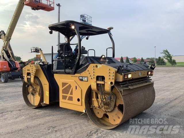 CAT CB16 Twin drum rollers