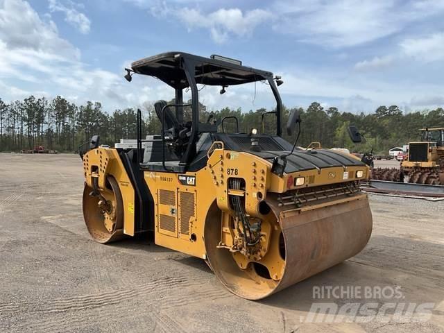 CAT CB66B Twin drum rollers