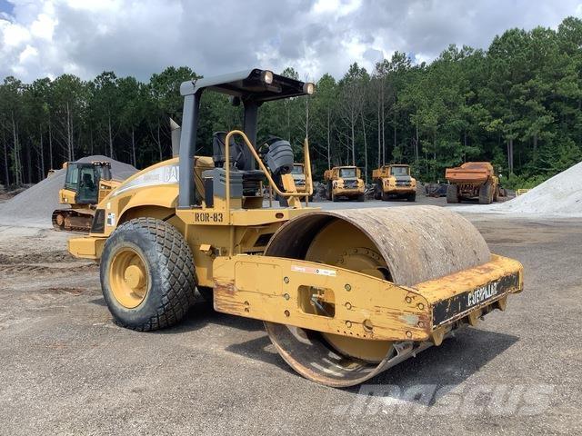 CAT CS-563E Single drum rollers