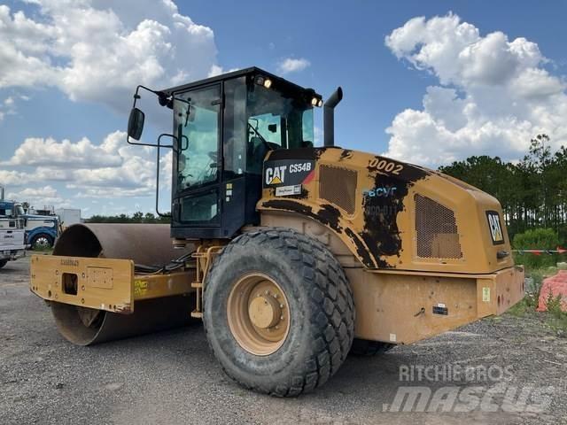 CAT CS54B Single drum rollers