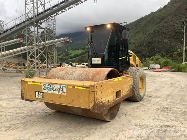 CAT CS78B Single drum rollers
