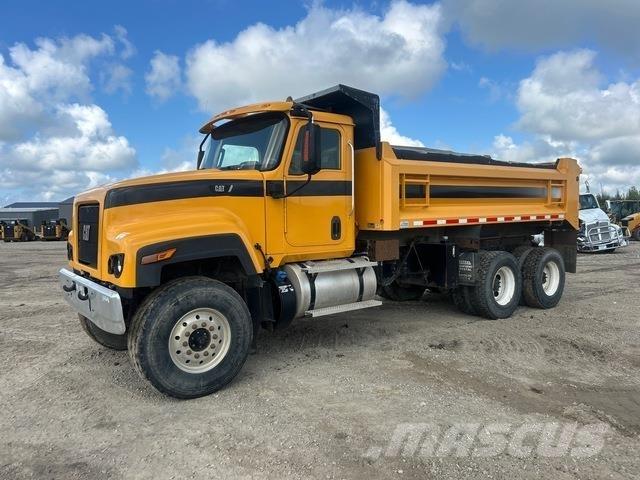 CAT CT681SG Tipper trucks
