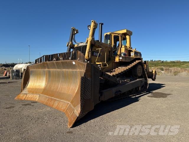 CAT D10N Crawler dozers
