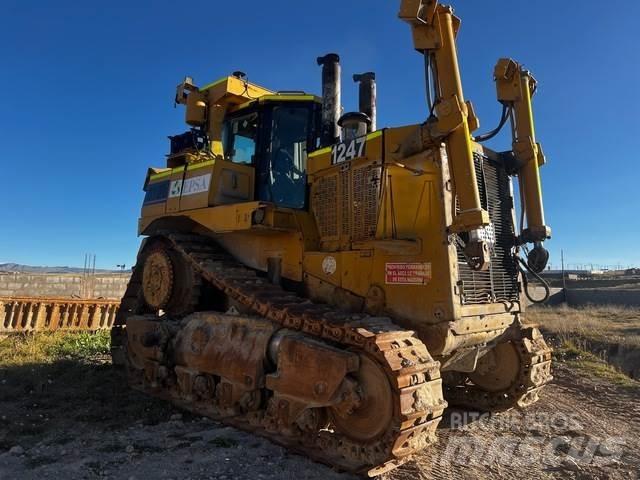 CAT D10T Crawler dozers