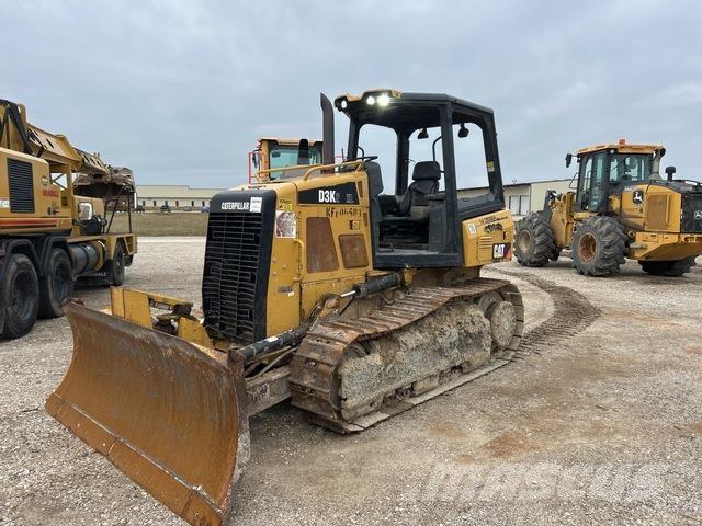 CAT D3K2 XL Crawler dozers