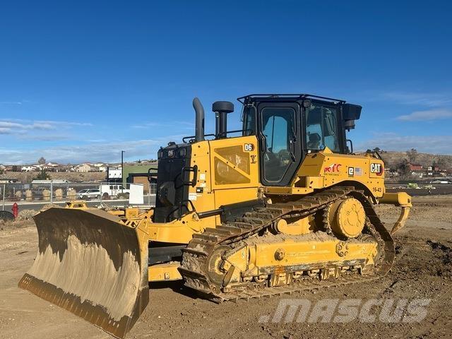 CAT D6 Crawler dozers