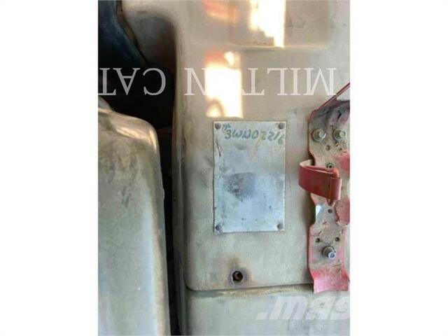 CAT D6M XL Crawler dozers