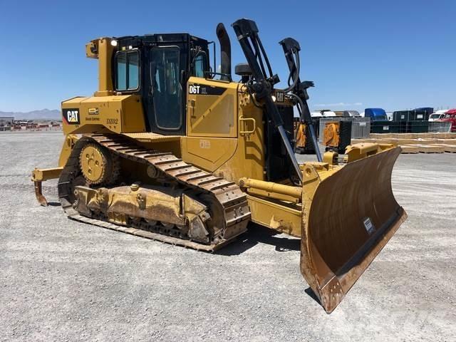 CAT D6T XL Crawler dozers