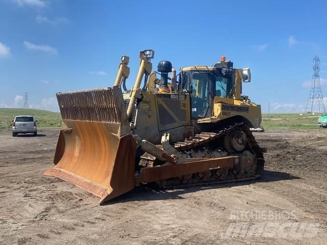CAT D8T Crawler dozers