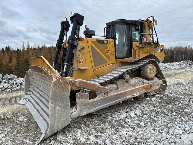 CAT D8T Crawler dozers