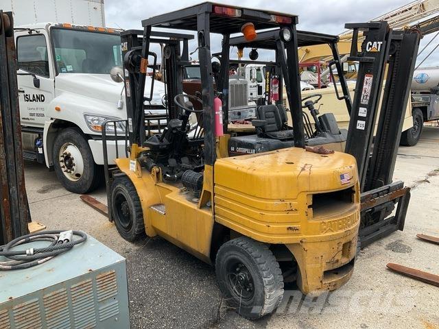 CAT DP30 Forklift trucks - others