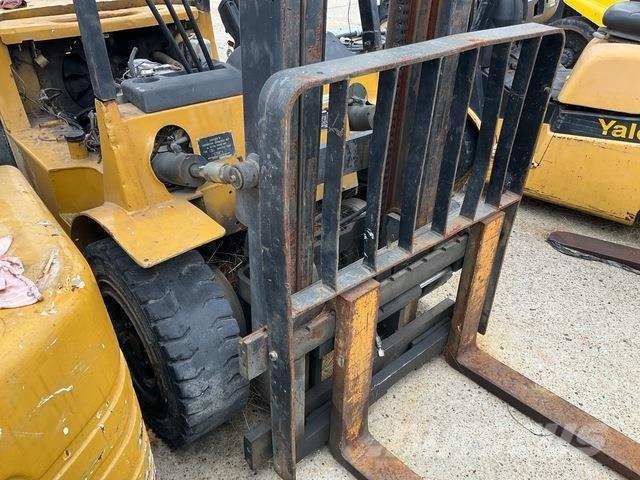 CAT DP30 Forklift trucks - others