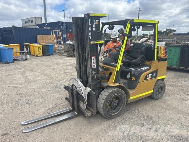 CAT DP30NT Forklift trucks - others