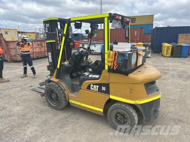 CAT DP30NT Forklift trucks - others