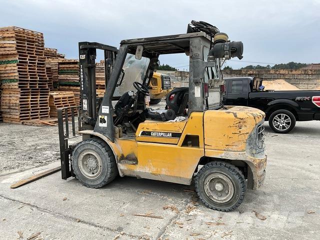 CAT DP40K1 Forklift trucks - others
