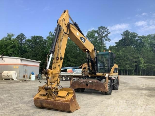 CAT M322D Wheeled excavators