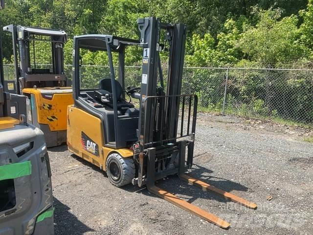 CAT MH 2ET4000 Electric forklift trucks
