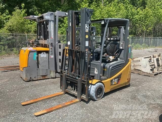 CAT MH 2ET4000 Electric forklift trucks