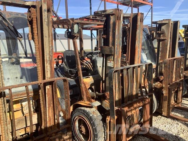 CAT MH GP30N Forklift trucks - others