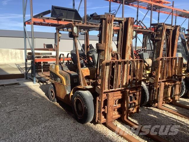 CAT MH GP30N Forklift trucks - others
