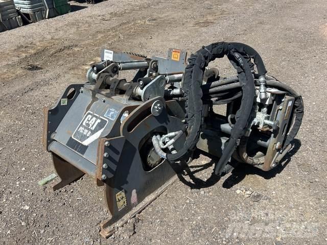 CAT PC205B Construction - Others