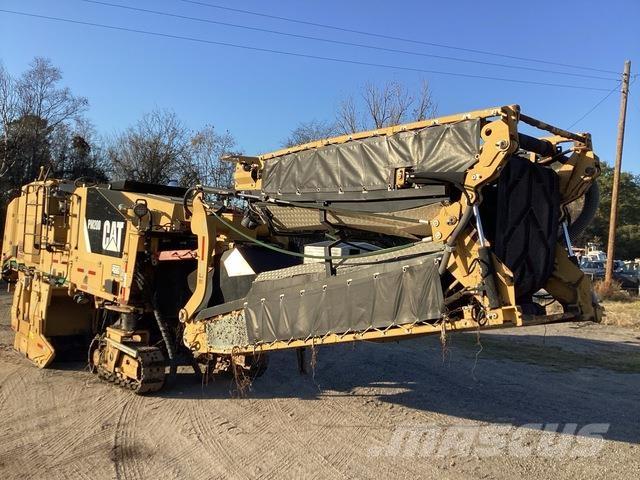 CAT PM200 Asphalt cold milling machines