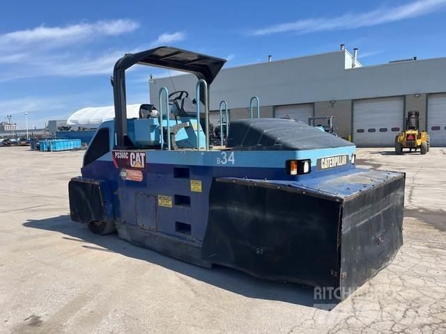 CAT PS-360C Pneumatic tired rollers