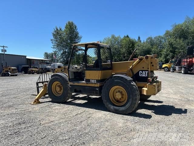 CAT TH83 Telescopic handlers
