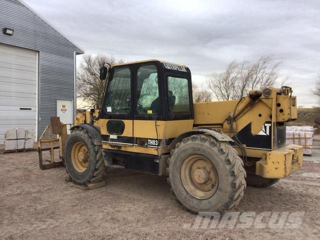 CAT TH83 Telescopic handlers