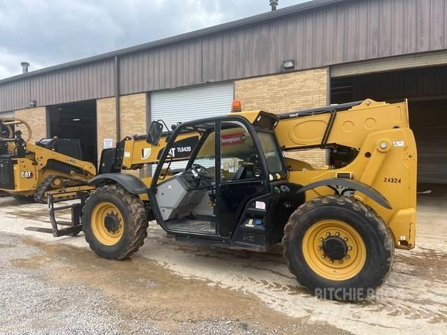 CAT TL642D Telescopic handlers