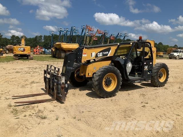 CAT TL642D Telescopic handlers