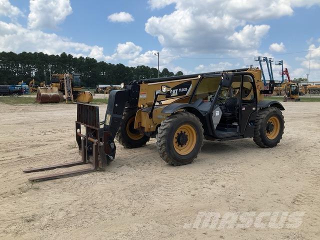 CAT TL642D Telescopic handlers