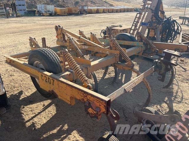 Chisel Plow Construction - Others