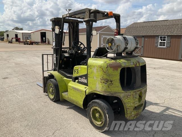 Clark CGP40 LP Forklift trucks - others