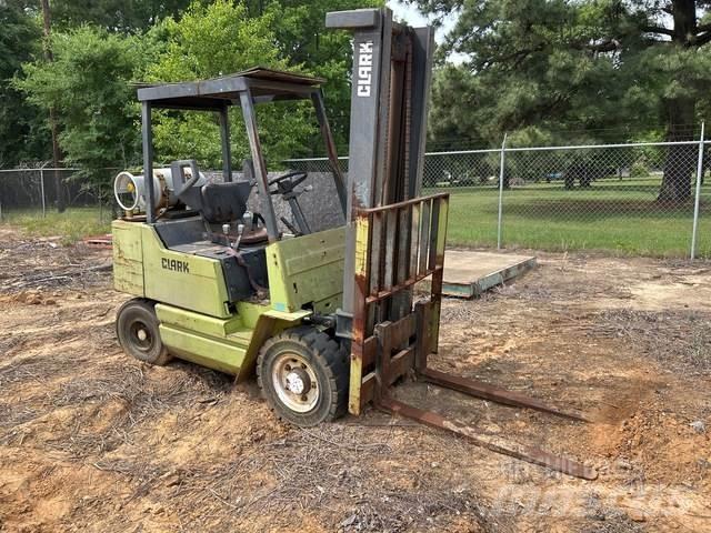 Clark GPS25MC Construction - Others
