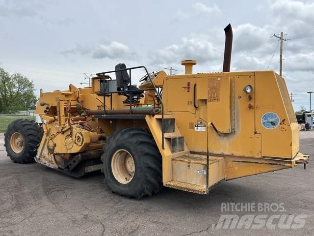 CMI RS-425 Soil compactors
