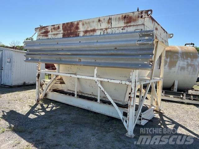  Cold Feeder Bins and hoppers