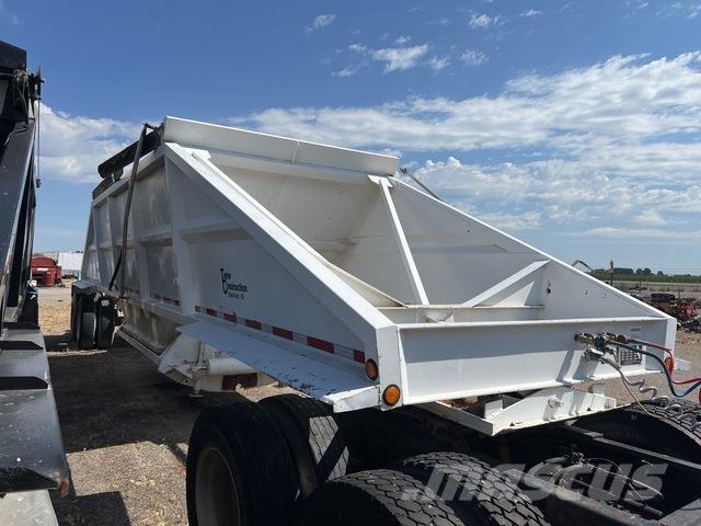 Corn Belt Tipper trailers
