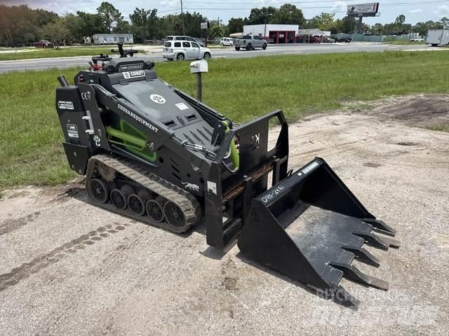 Cougar CG827 Skid steer loaders