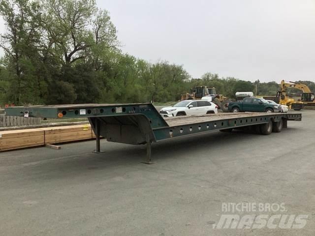 Cozad  Low loaders