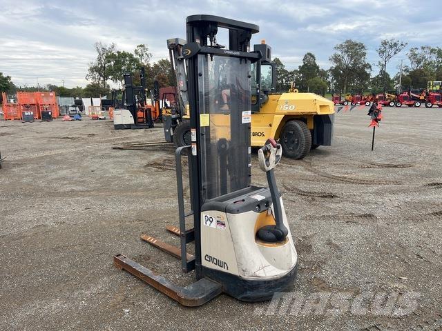 Crown SX3000 Construction - Others