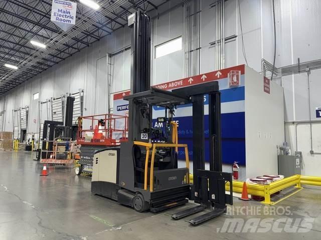 Crown TSP6500 Electric forklift trucks