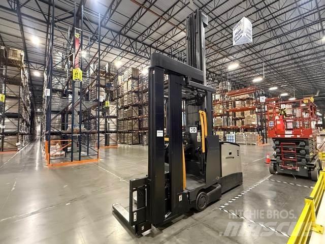 Crown TSP6500 Electric forklift trucks