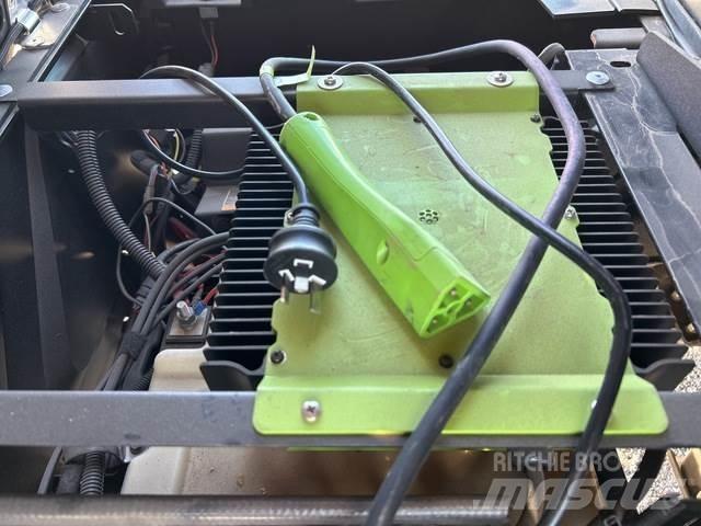 Cushman 800E Construction - Others