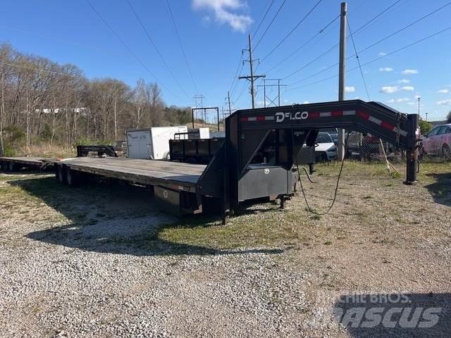  Delco Vehicle transport trailers